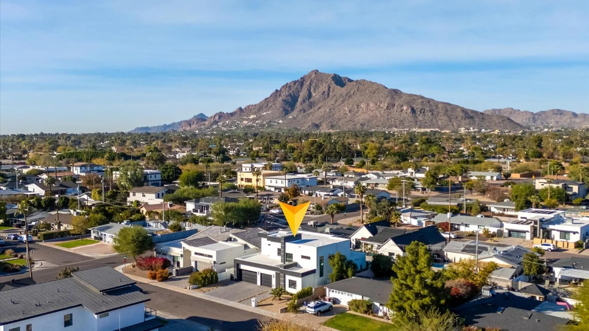 Desert Palm Luxury Space - Walk To Old Town! Scottsdale Holiday home